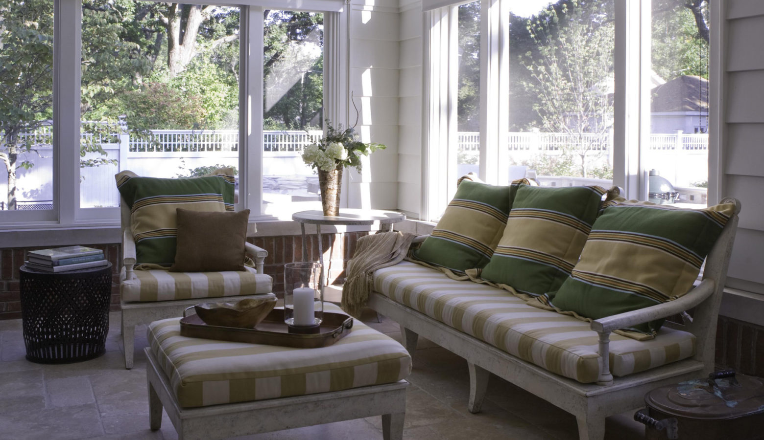 Residential Architecture:  5 Ideas on How Increase Your Home Living Space with Screened Porches